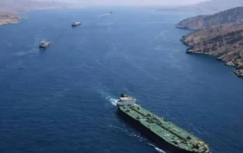 Ketegangan AS-Iran Memanas, Iran Mengancam Tutup Selat Hormuz sementara Amerika Mengancam akan menghancurkan Pusat Listrik Iran