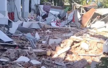 Gempa M 7,6 Guncang Manado, Satu Warga Tewas Tertimpa Reruntuhan GOR